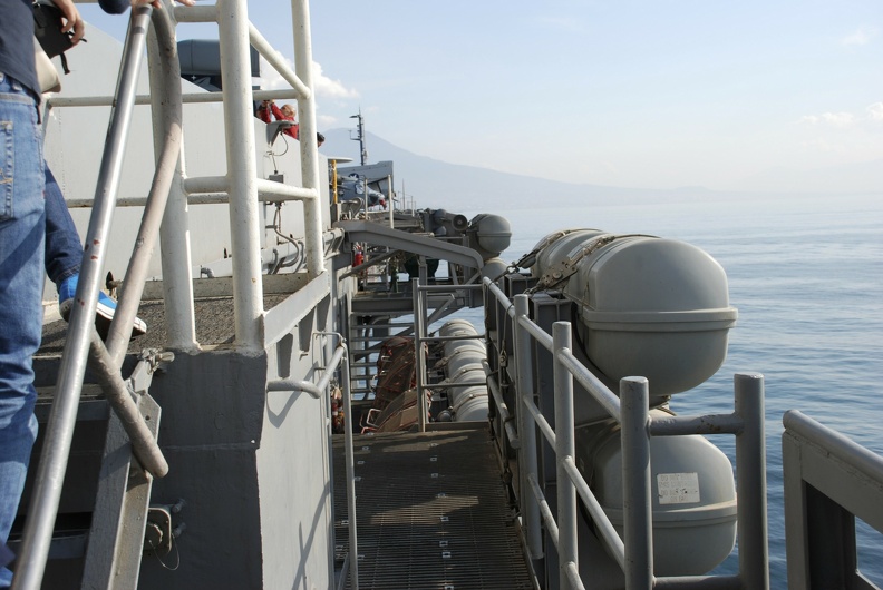 USS-Nimitz 2013-11-01 00031 NOBILI