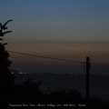 Congiunzione Giove-Venere-Mercurio 28Maggio2013 tra Ischia e Vivara.jpg