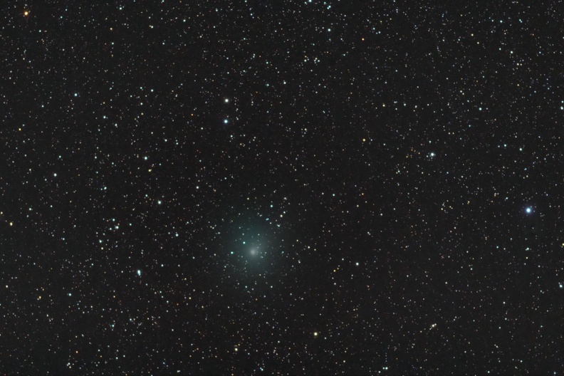 Comet_103P_Hartley2_20101009_SUM15_DAVI.jpg