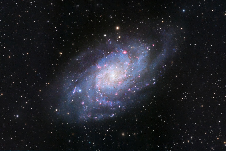 GAL-M33-2.jpg